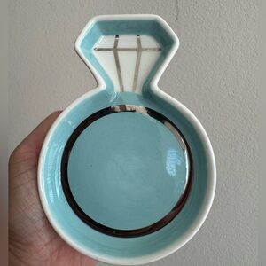 Kate Aspen Blue and White Ring Dish